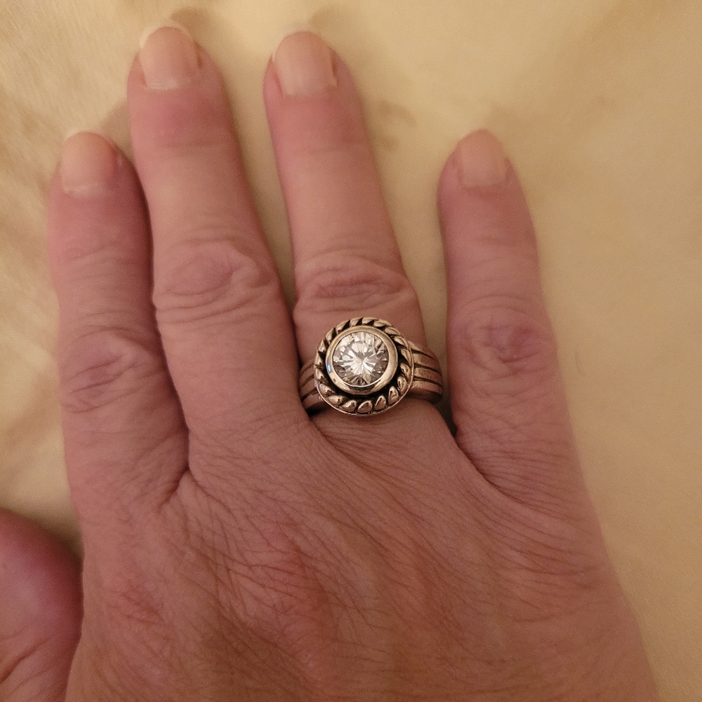 Sterling silver cz ring